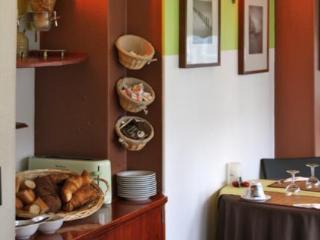 Hotel Vieille Tour Rouen Esterno foto